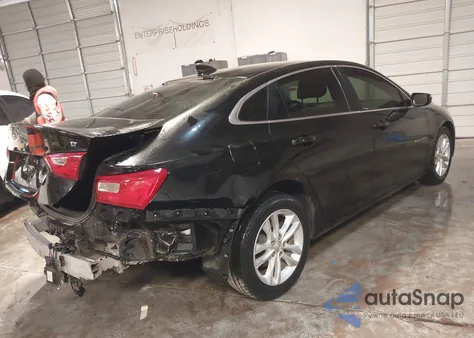 2018 Chevrolet Malibu Lt z USA, uszkodzony, nr VIN 1G1ZD5ST4JF143539